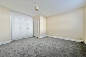 Bedroom- click for photo gallery